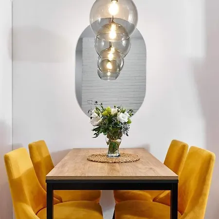 Apartment Modern Living - Emberly - Private Parking *