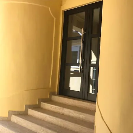 Modern Living - Emberly - Private Parking Apartamento